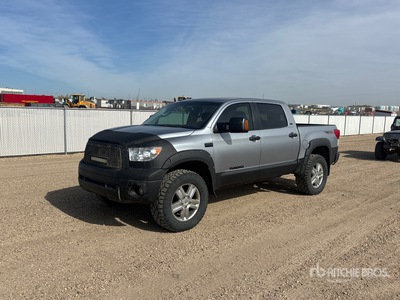 2011 Toyota Tundra SR5 4x4 Crew Cab Pickup