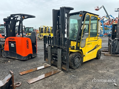 Hyundai 45D-9 8400 lb شاحنة رفع كهربائية