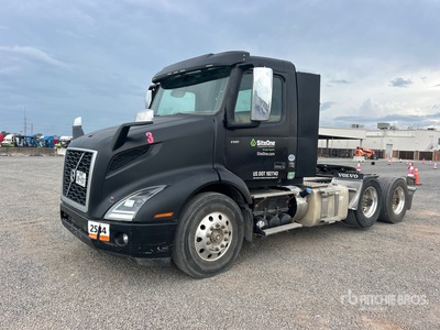 2019 Volvo VNR300 6x2 T/A Day Cab Truck Tractor