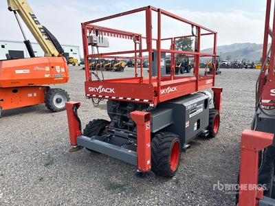 2019 Skyjack 6826RT 4x4 LPG Scissor Lift
