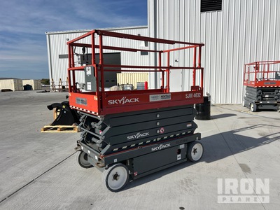 2017 Skyjack 4632 Electric Electric Scissor Lift