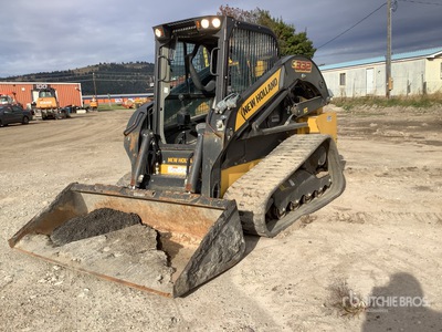 2022 New Holland C332 Chargeuse sur rails compacte