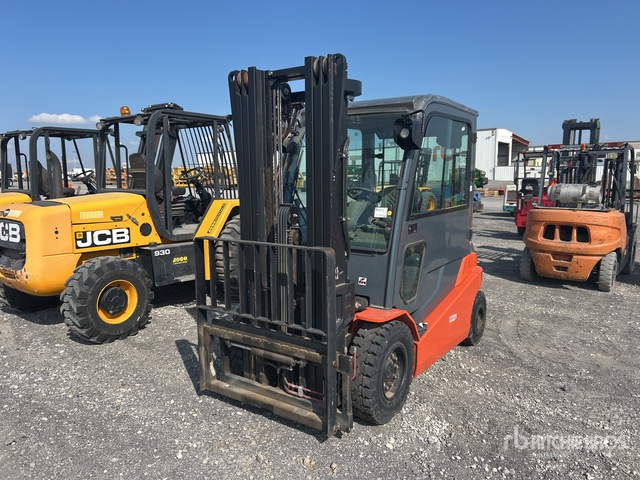 Toyota 05-8FBM40T 7959 lb Electric Forklift