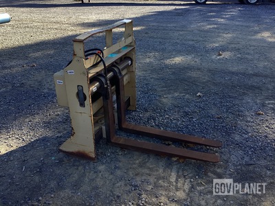 JLG 10K ATLAS II Side Shift Carriage