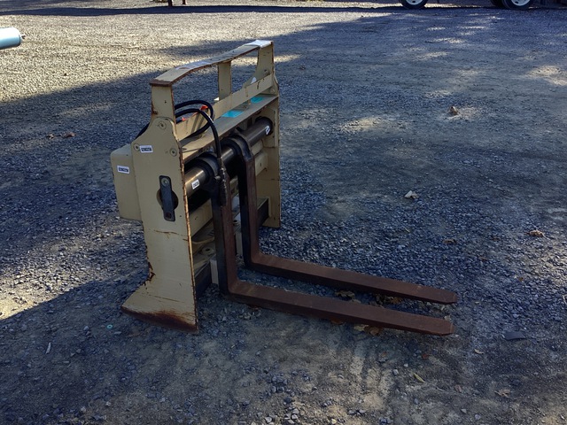 JLG 10K ATLAS II Side Shift Carriage JLG 10K ATLAS II Side Shift Carriage