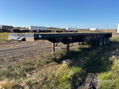 2005 Wrem 40 ft Flatbed Trailer