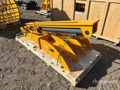 2026 TOFT TOFT08T Excavator Thumb - Fits Cat 320 / 20 - 25 ton (Unused)