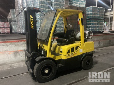 2011 Hyster H70FT 3400 lb Pneumatic Tire Forklift