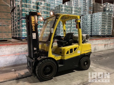 2007 Hyster H70FT 3950 lb Pneumatic Tire Forklift
