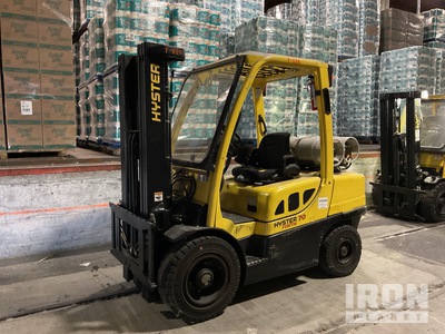 2010 Hyster H70FT 3400 lb Pneumatic Tire Forklift