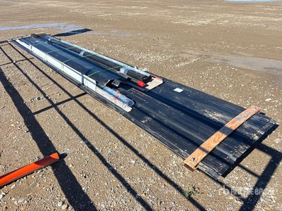 Quantity of (11) 21 ft x 3 ft galvanised Metal Roof Divers - Matériaux de construction