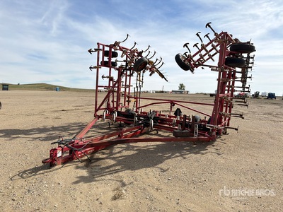Wil-Rich 35 ft Coltivatore