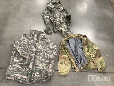 (10) Cold Weather Parkas, (60) Wet Weather Jackets & (10) Wet Weather Parkas