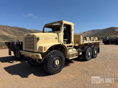 2002 Oshkosh MTVR 7 Ton 6x6 Cargo Truck