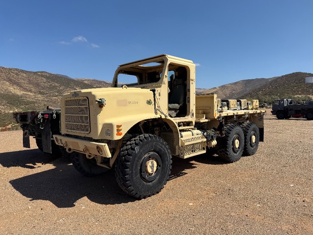 2002 Oshkosh MTVR 7 Ton 6x6 Cargo Truck