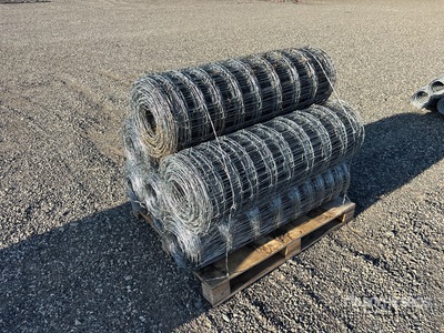 Quantity of (7) x 4 ft Galvanized Rolls of Cow Clôture (Unused)