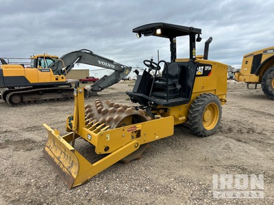 2019 Cat CP34 Padfoot Drum Compactor