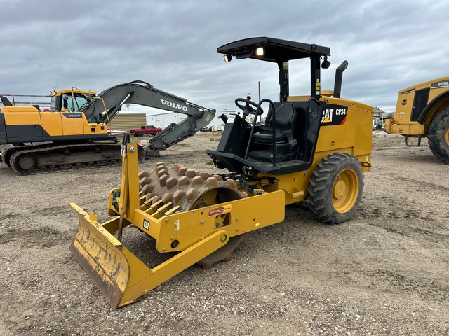 2019 Cat CP34 Padfoot Drum Compactor