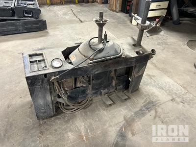 John Bean Signature Series Tire Machine Tire Changer