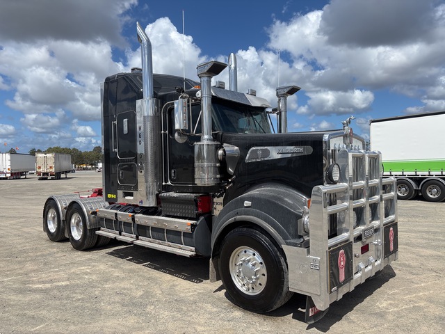 2024 Kenworth T909 6x4 Sleeper Prime Mover