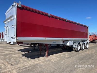 2012 Sloanebuilt 10.9 m Tri/A Tipping Trailer