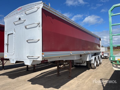 2009 Sloanebuilt 10.5 m Tri/A Tipping Trailer