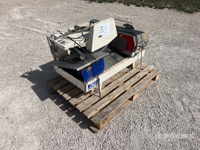 Quantity of (1) 1997 Diamant Boart TS 350 XL Scie Sur Table Table Saw