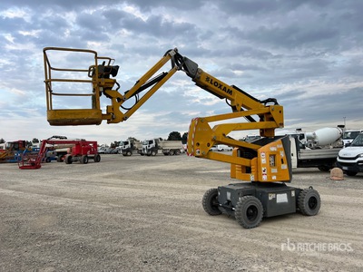 2009 Haulotte HA12IP Electric Knikarmhoogwerker