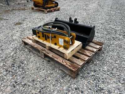 Hydraulic Breaker and 800 mm Bucket Accessoire divers pour excavatrice (Unused)