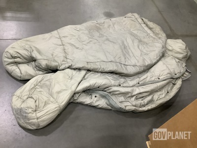 (31) Sleeping Bags