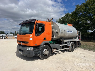 2005 Rincheval EPA 9000 L on 2005 Renault Premium 420dCI 4x2 Camion Repandeuse A Bitume Asphalt Distributor Truck