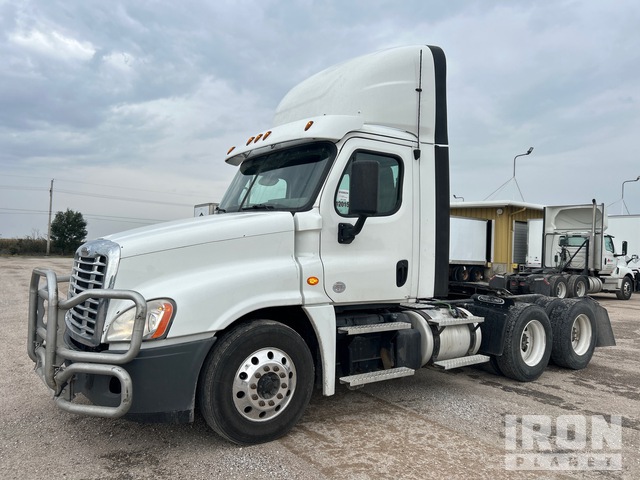2020 Freightliner Cascadia 125