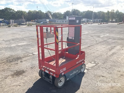 2014 Skyjack SJ16 Elevador vertical