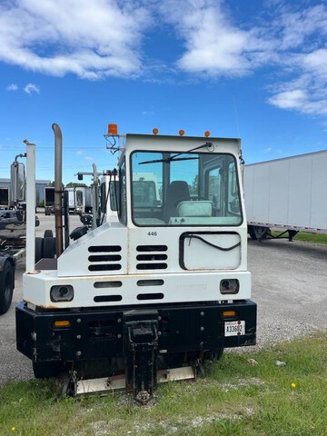2013 Capacity TJ5000 Spotter Truck (Inoperable)