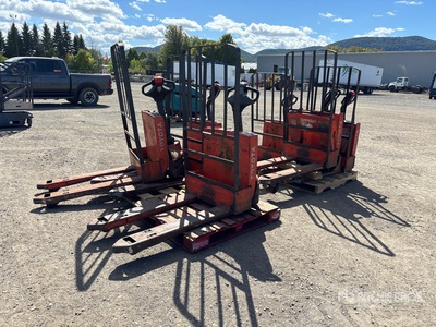 Quantity of (6) Toyota 4500 lb Electric Pallet Jack (Inoperable)