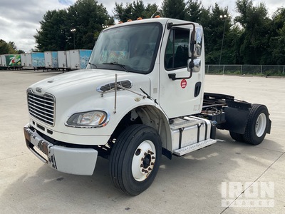 2014 Freightliner M2 106 4x2 Day Cab Truck Tractor