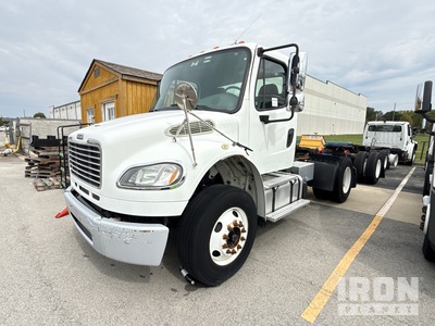 2014 Freightliner M2 106 4x2 S/A Day Cab Truck Tractor