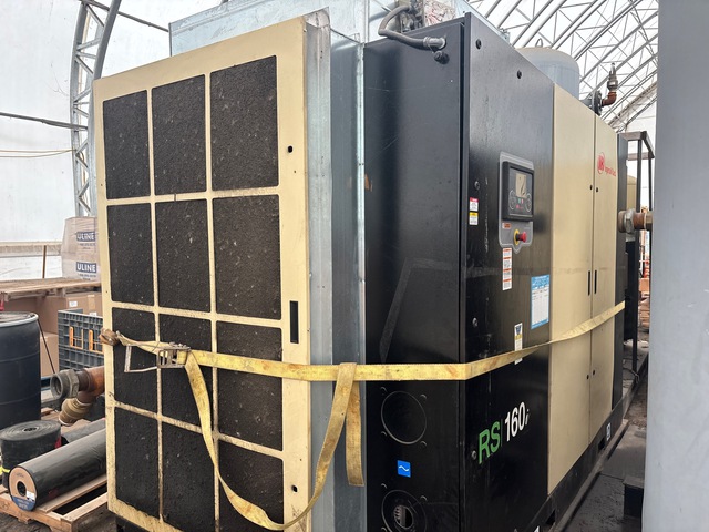 2022 Ingersoll Rand RS160-A125 987 cfm Skid-Mounted Electric 660 gal Air Compressor