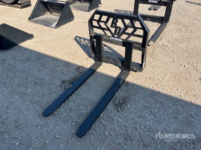 Blue Diamond 314000-26 48 in Skid Steer Forks (Unused)