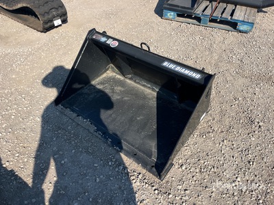 Blue Diamond 108032-26 43 in Skid Steer Bucket (Unused)