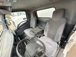 Cab with Seats/armrests