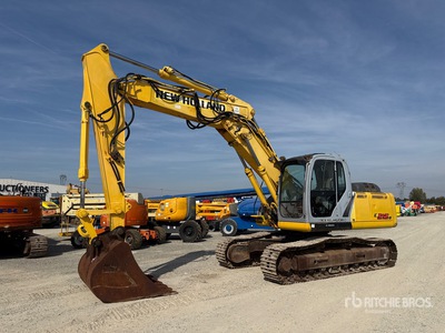 2009 New Holland E215B Tracked Excavator