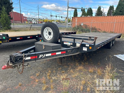 2017 P.J Trailer 24' DECK 24 ft T/A Remolque Portamaquinaria