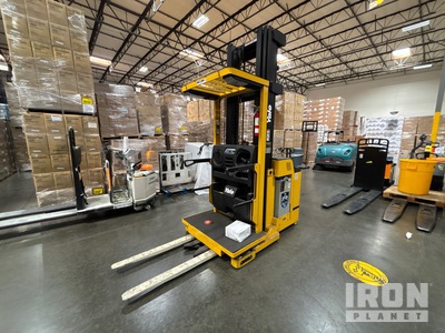 2017 Yale OS030BFN36TE 3000 lb Order picker