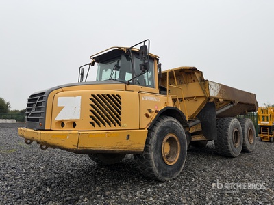 2002 Volvo A25D Articulated Dump Truck