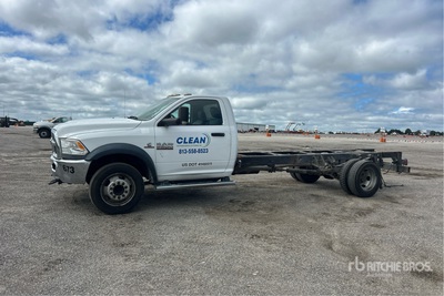 2017 Ram 5500 4x4 Cabine et châssis