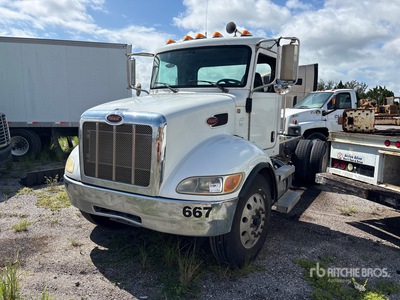 2016 Peterbilt 337 4x2 Kabina i podwozie