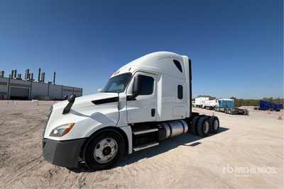 2019 Freightliner Cascadia 126 6x4 3- Achs Sattelzugmaschine mit Schlafkabine