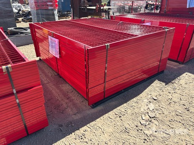 Quantity of (30) Canex 8 ft x 6 ft Powder Coated Clôture de site (Unused)