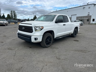 2019 Toyota Tundra SR5 4x4 Crew Cab Pickup
